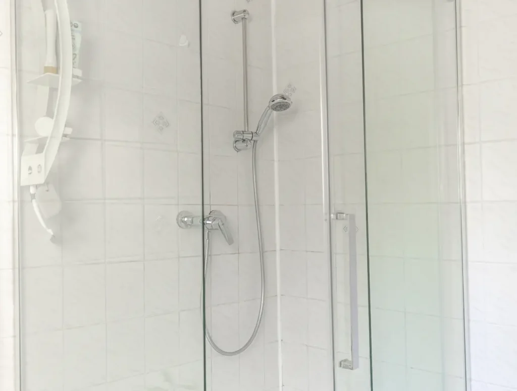 Haus Fumiko Obernhof Lahn - WC Dusche - 3